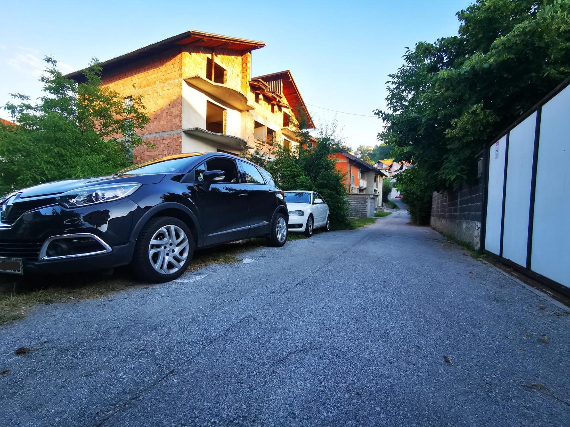 White Apartment Sarajevo - Free Parking 外观 照片